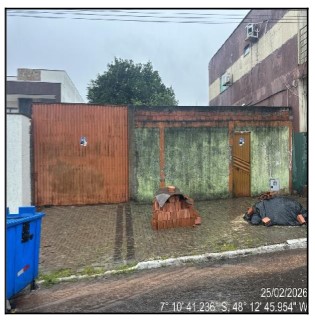 Foto de Imóvel na Rua Vitória Régia - Leilão em Araguaína/TO, 38% abaixo da avaliação