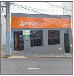 Foto de Imóvel 3 quartos, CENTRO - Leilão em Uberaba/MG, 36% abaixo da avaliação
