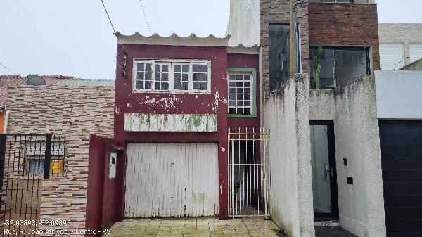 Foto de Imóvel 3 quartos, 61 m² - Leilão em Rio Grande/RS, 39% abaixo da avaliação