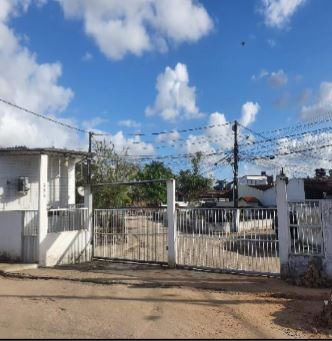 Foto de Imóvel na Rua Rui Barbosa, 590 - Leilão em Camaragibe/PE, 45% abaixo da avaliação