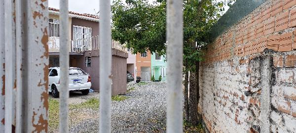 Foto de Imóvel na Rua Waldemiro David Geronasso, 245 - Leilão em Curitiba/PR, 41% abaixo da avaliação
