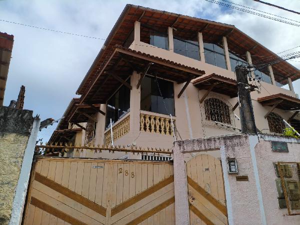 Imóvel em LAURO DE FREITAS/BA