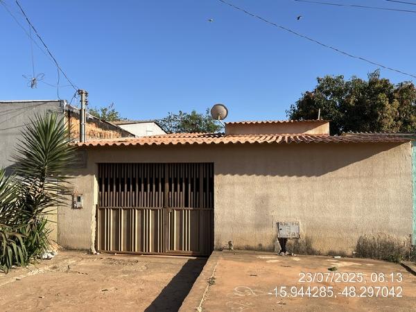 Foto de Imóvel 2 quartos, 90 m², LOT JD ANA BEATRIZ I - Leilão em Santo Antônio do Descoberto/GO, 45% abaixo da avaliação