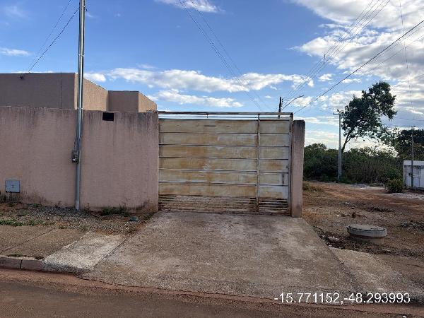 Imóvel em AGUAS LINDAS DE GOIAS/GO