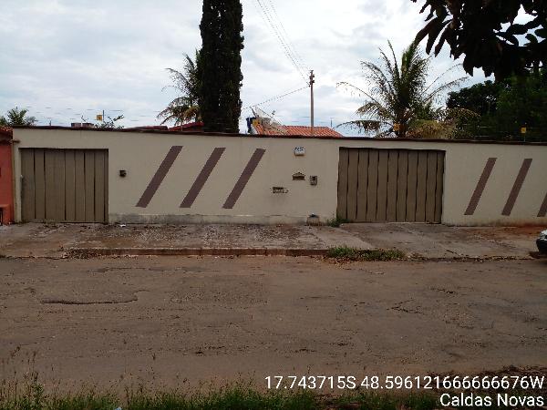 Foto de Imóvel 4 quartos, SANTA EFIGENIA - Leilão em Caldas Novas/GO, 48% abaixo da avaliação
