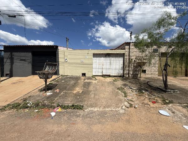 Foto de Imóvel 2 quartos, 67 m², PARQUE ESTRELA DALVA XI-A - Leilão em Santo Antônio do Descoberto/GO, 38% abaixo da avaliação
