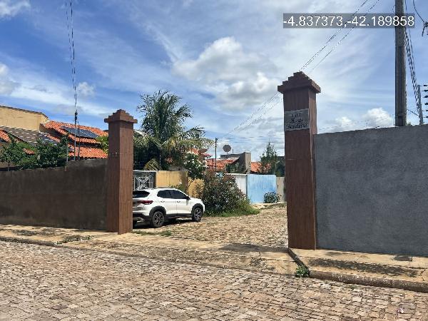 Foto de Imóvel na Rua Dos Comerciarios, 482 - Leilão em Campo Maior/PI, 11% abaixo da avaliação