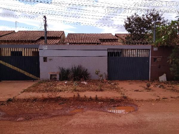 Foto de Imóvel na Rua Clovis Salgado - Leilão em Santo Antônio do Descoberto/GO, 41% abaixo da avaliação