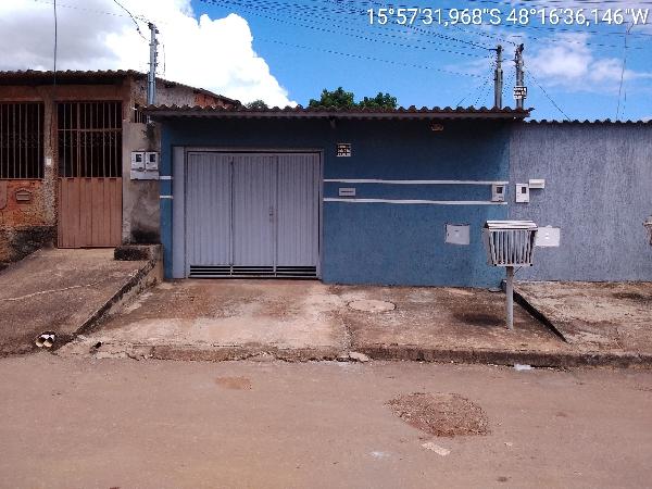 Foto de Imóvel 2 quartos, 112 m², PARQUE ESTRELA DALVA XI - Leilão em Santo Antônio do Descoberto/GO, 43% abaixo da avaliação