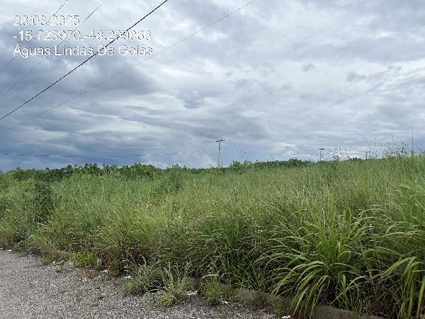 Imóvel em AGUAS LINDAS DE GOIAS/GO