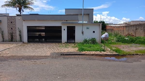 Foto de Imóvel 3 quartos, SETOR NORTE - Leilão em Planaltina/GO, 54% abaixo da avaliação
