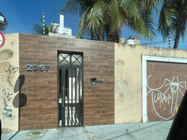 Foto de Imóvel na Rua Carlos Vasconcelos, 2357 - Leilão em Fortaleza/CE, 36% abaixo da avaliação
