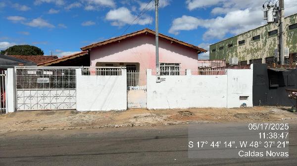 Foto de Imóvel 3 quartos, 146 m², VILA OLEGARIO PINTO - Leilão em Caldas Novas/GO, 36% abaixo da avaliação