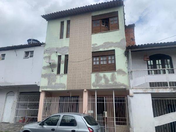 Foto de Imóvel na Rua Flor De Liz, 21 - Leilão em Feira de Santana/BA, 37% abaixo da avaliação