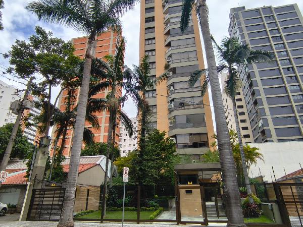 Foto de Imóvel 3 quartos, 338 m², INDIANOPOLIS - Leilão em São Paulo/SP, 36% abaixo da avaliação