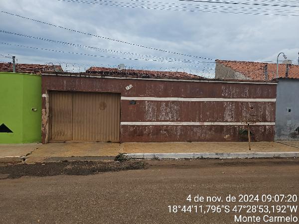 Foto de Imóvel em Monte Carmelo (MG)