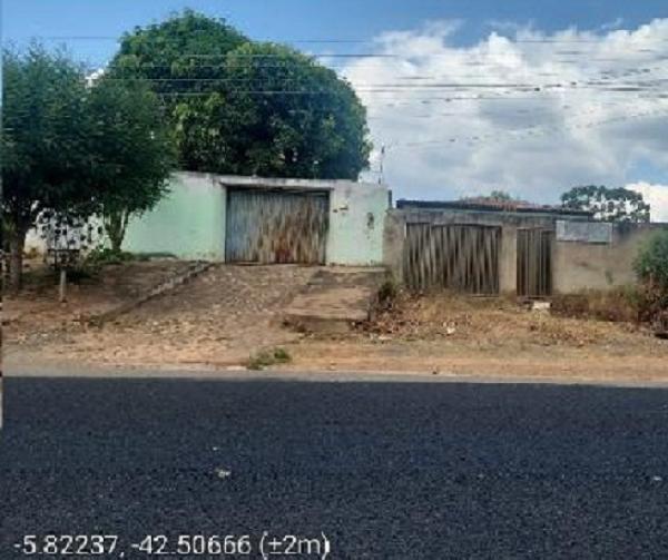 Foto de Imóvel 4 quartos, CENTRO - Leilão em Barro Duro/PI, 38% abaixo da avaliação