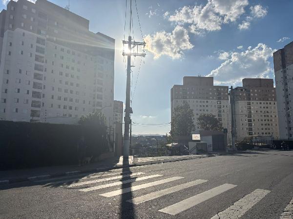 Foto de Imóvel na Estrada Do Copiuva, 1310 - Leilão em Carapicuíba/SP, 36% abaixo da avaliação