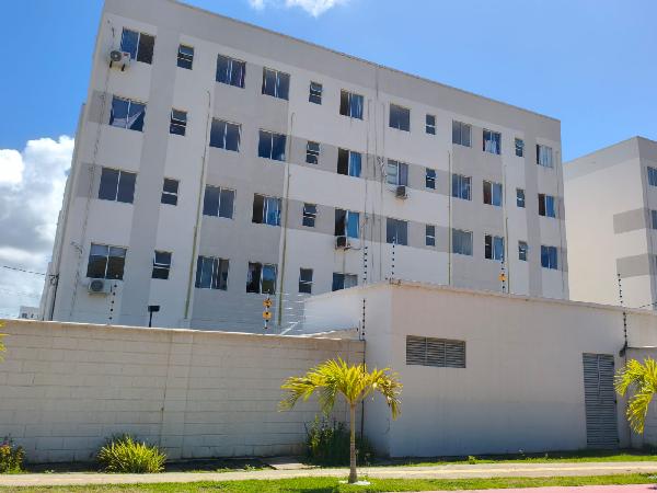 Imóvel em CAMACARI/BA