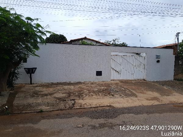 Imóvel em LUZIANIA/GO