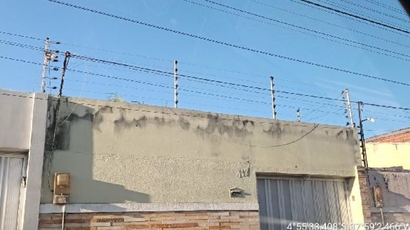 Foto de Imóvel na Rua Agnelo Ferreira, 417 - Leilão em Russas/CE, 64% abaixo da avaliação