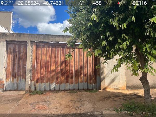 Imóvel em BARIRI/SP
