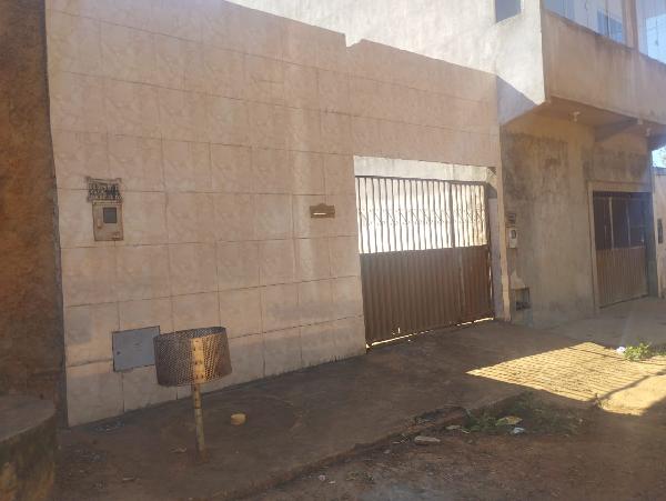 Foto de Imóvel 2 quartos, 57 m², PARQUE ESTRELA DALVA IX - Leilão em Luziânia/GO, 45% abaixo da avaliação