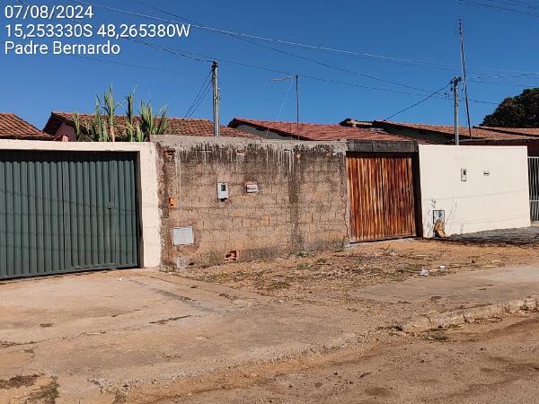 Foto de Imóvel 2 quartos, QUADRA 38 - Leilão em Padre Bernardo/GO, 59% abaixo da avaliação