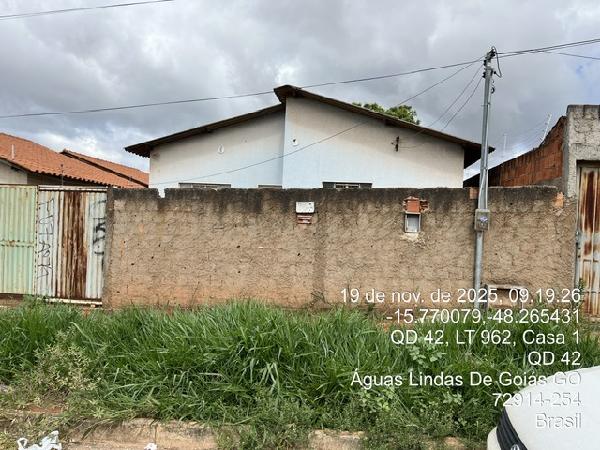 Foto de Imóvel 3 quartos, 69 m², CHACARAS QUEDAS DO DESCOBERTO - Leilão em Águas Lindas de Goiás/GO, 40% abaixo da avaliação