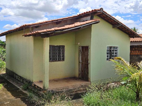 Foto de Imóvel 2 quartos, PARQUE ESTRELA DALVA XVII - Leilão em Santo Antônio do Descoberto/GO, 58% abaixo da avaliação