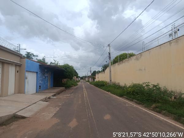 Foto de Imóvel 3 quartos, 116 m², Baixa do Côco - Leilão em Timon/MA, 37% abaixo da avaliação