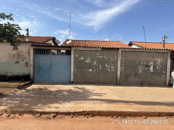 Foto de Imóvel 3 quartos, 73 m², PARQUE DA BARRAGEM SETOR 12 - Leilão em AGUAS LINDAS DE GOIAS/GO, 40% abaixo da avaliação