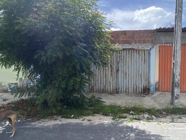 Foto de Imóvel 2 quartos, VERTENTE - Leilão em Horizonte/CE, 57% abaixo da avaliação