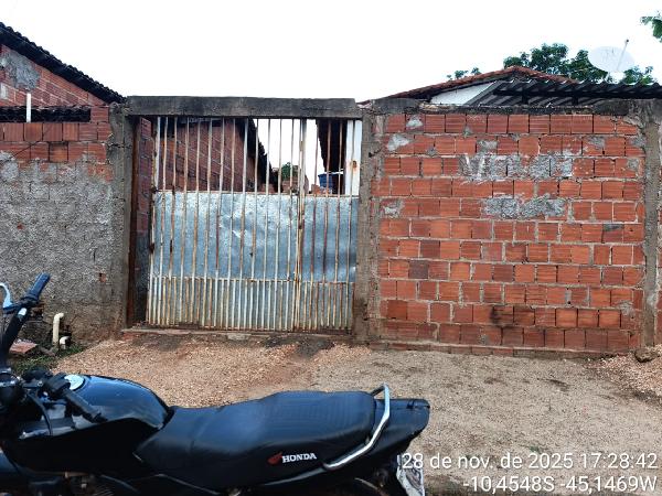 Foto de Imóvel na Rua Orizon Nogueira Paranagua - Leilão em CORRENTE/PI, 41% abaixo da avaliação