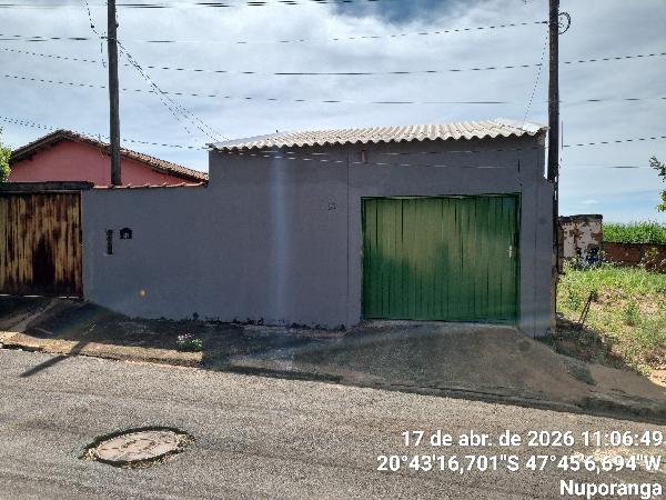 Foto de Imóvel na Rua Joao Sabaini, 83 - Leilão em Nuporanga/SP, 42% abaixo da avaliação
