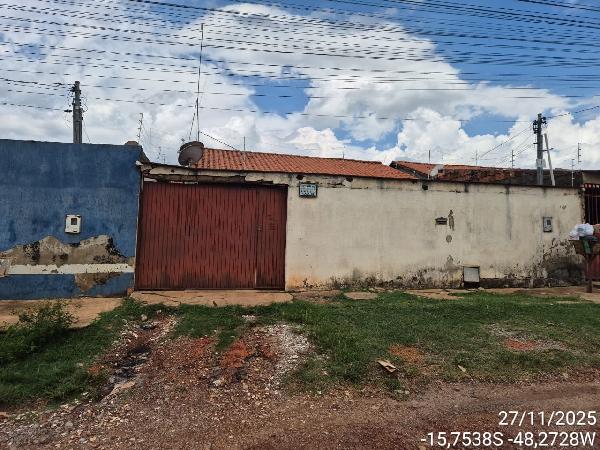 Foto de Imóvel 2 quartos, 68 m², PARQUE DA BARRAGEM SETOR 03 - Leilão em Águas Lindas de Goiás/GO, 40% abaixo da avaliação