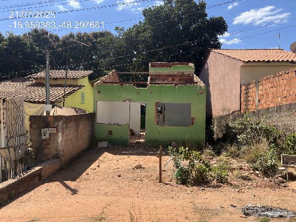 Foto de Imóvel na Rua Thereza Dutra - Leilão em Santo Antônio do Descoberto/GO, 46% abaixo da avaliação