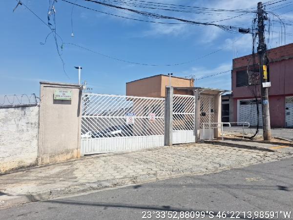 Imóvel em FERRAZ DE VASCONCELOS/SP