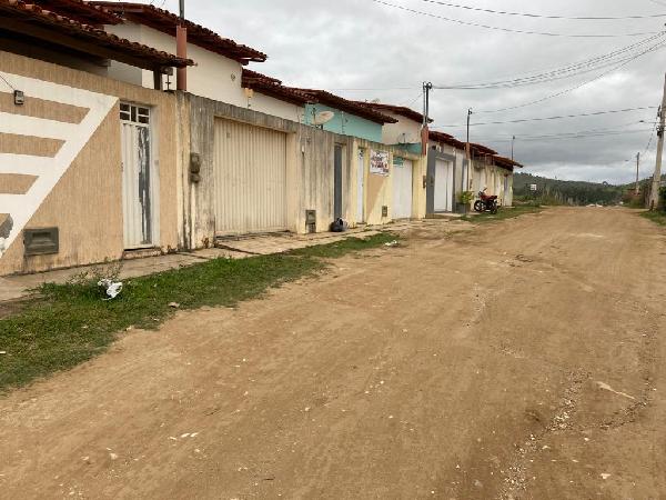 Foto de Imóvel na Rua Das Palmeiras, 205 - Leilão em Itarantim/BA, 45% abaixo da avaliação