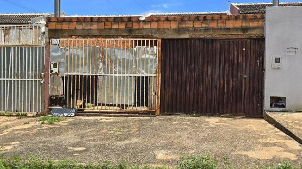 Foto de Imóvel 2 quartos, JARDIM ANA BEATRIZ I - Leilão em Santo Antônio do Descoberto/GO, 52% abaixo da avaliação