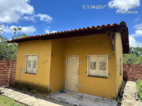 Imóvel em PIRACURUCA/PI