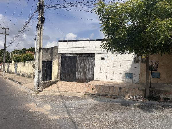 Foto de Imóvel VERTENTE - Leilão em Horizonte/CE, 51% abaixo da avaliação
