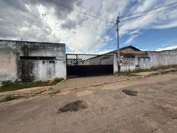 Imóvel em LUZIANIA/GO