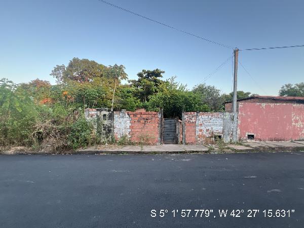 Foto de Imóvel 3 quartos, CENTRO - Leilão em Altos/PI, 46% abaixo da avaliação