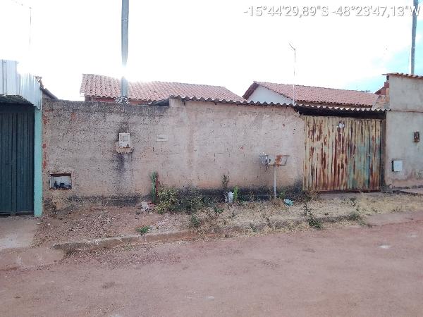 Foto de Imóvel 2 quartos, ITAMAR NOBREGA II - Leilão em Cocalzinho de Goiás/GO, 57% abaixo da avaliação