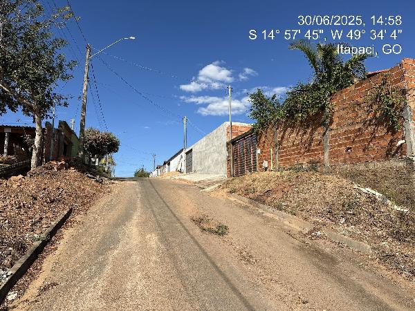 Foto de Imóvel 2 quartos, 49 m², RES JD TROPICAL - Leilão em Itapaci/GO, 47% abaixo da avaliação