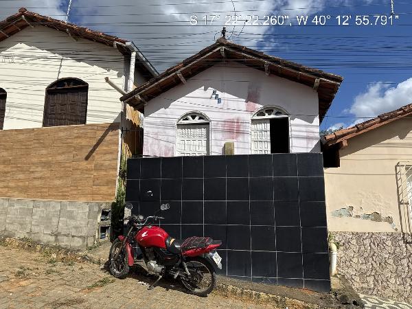 Imóvel em MEDEIROS NETO/BA