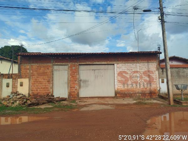 Foto de Imóvel 3 quartos, BAIRRO TRANQUEIRA - Leilão em Altos/PI, 52% abaixo da avaliação