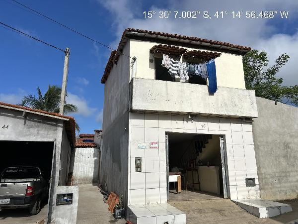 Foto de Imóvel na Rua Alfazema, 10 - Leilão em Cândido Sales/BA, 42% abaixo da avaliação