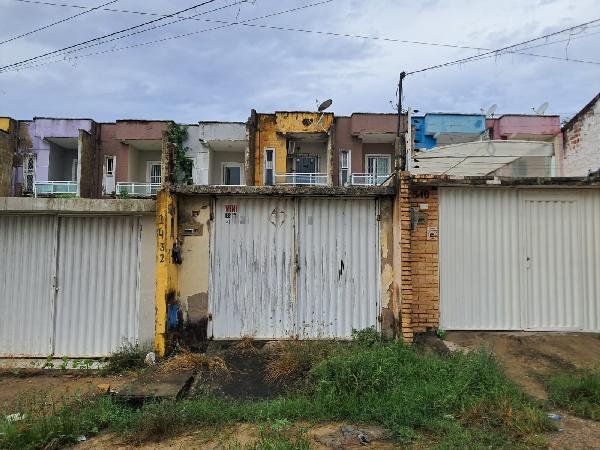Foto de Imóvel 2 quartos, 77 m², SIQUEIRA - Leilão em Fortaleza/CE, 40% abaixo da avaliação